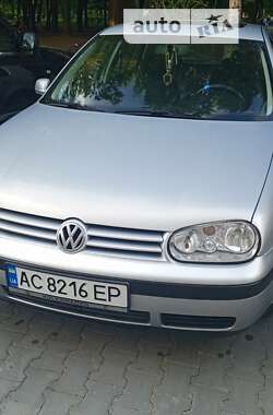 Хетчбек Volkswagen Golf 1998 в Луцьку