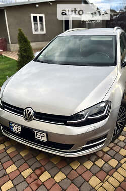 Універсал Volkswagen Golf 2015 в 