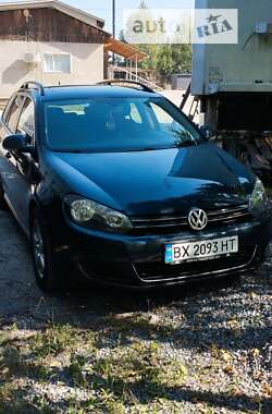 Универсал Volkswagen Golf 2010 в Полонном