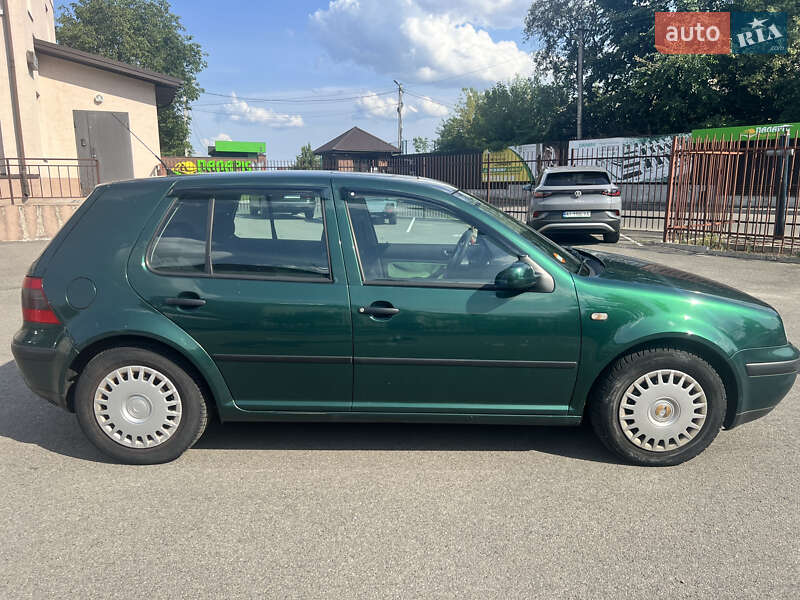 Хэтчбек Volkswagen Golf 1998 в Борисполе