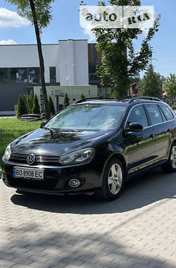 Універсал Volkswagen Golf 2009 в Львові