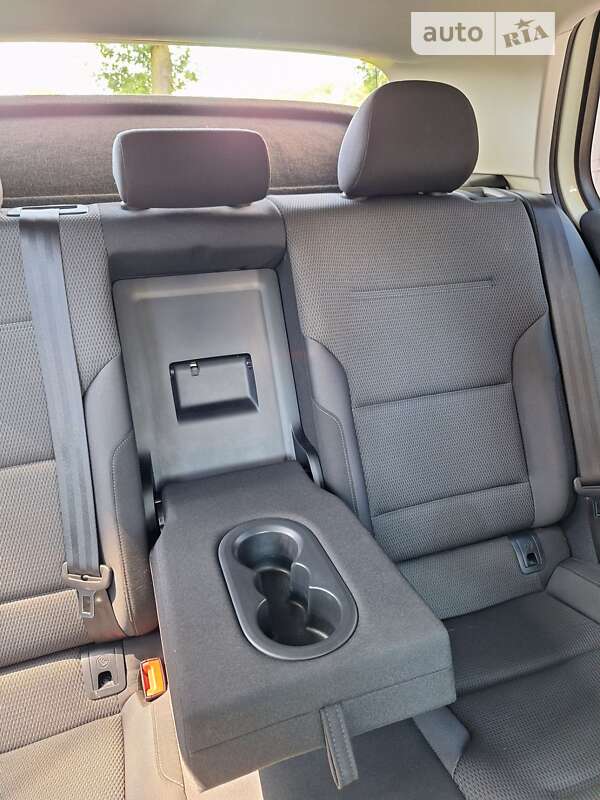 Хетчбек Volkswagen Golf 2018 в Києві