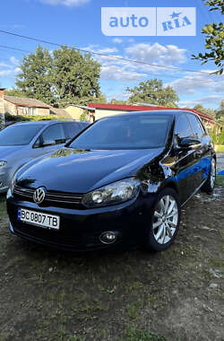 Хетчбек Volkswagen Golf 2010 в Львові