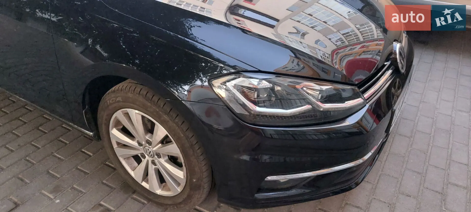Volkswagen Golf 2017 VIN WVWZZZAUZHP750875 фото оголошення 11 з 50