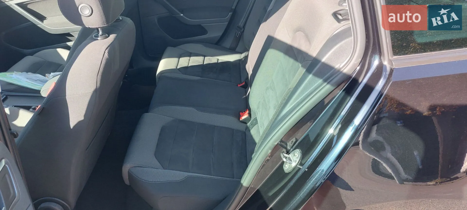 Volkswagen Golf 2017 VIN WVWZZZAUZHP750875 фото оголошення 16 з 50