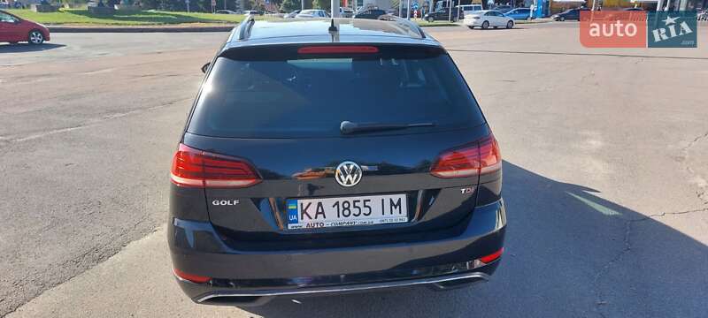 Универсал Volkswagen Golf 2017 в Киеве