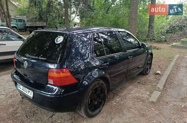 Хетчбек Volkswagen Golf 1998 в Лугинах