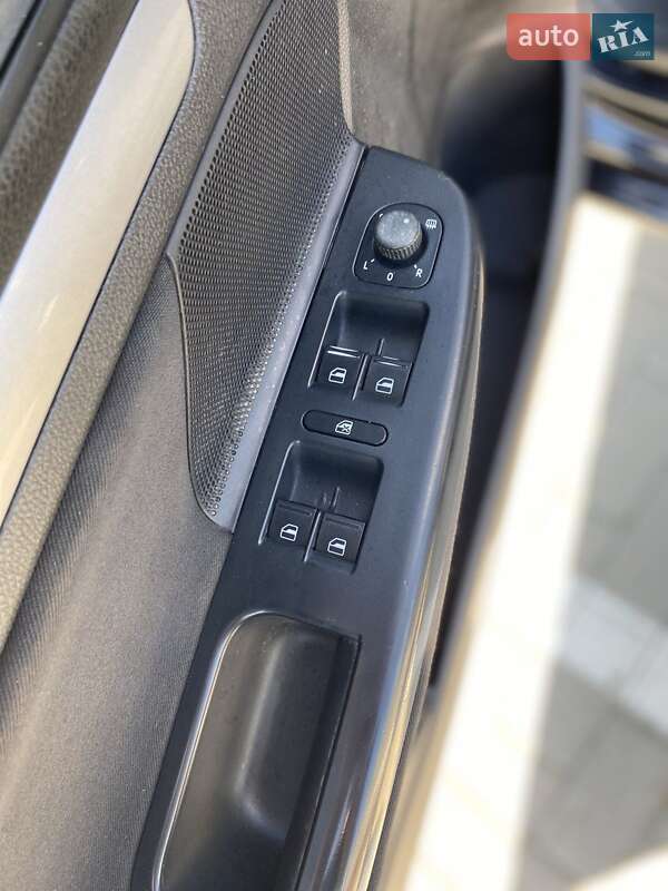 Универсал Volkswagen Golf 2010 в Бережанах