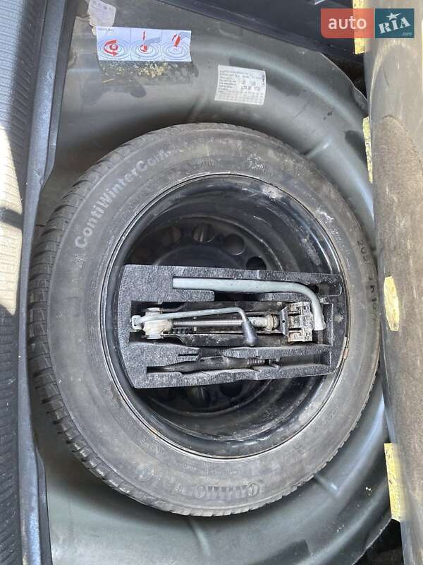 Универсал Volkswagen Golf 2010 в Бережанах