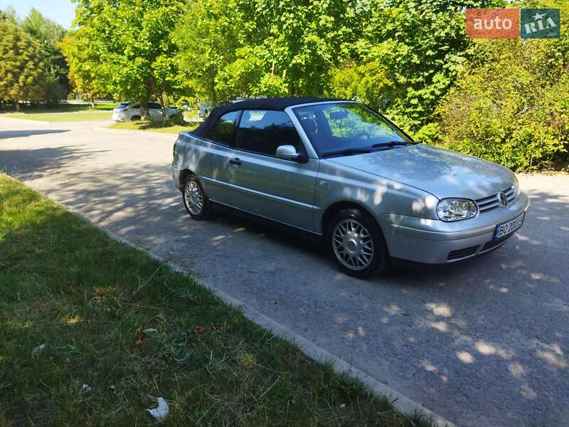 Кабриолет Volkswagen Golf 2001 в Тернополе