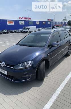 Универсал Volkswagen Golf 2015 в 