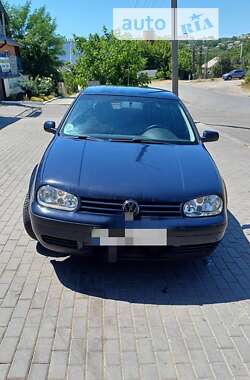 Хетчбек Volkswagen Golf 2001 в Кропивницькому