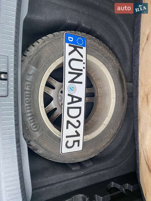 Універсал Volkswagen Golf 2018 в Рівному