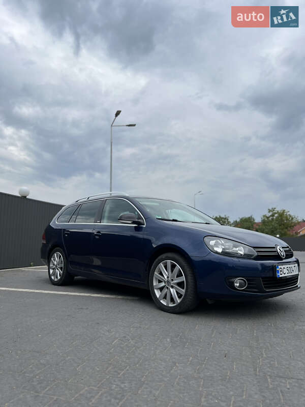 Універсал Volkswagen Golf 2011 в Долині
