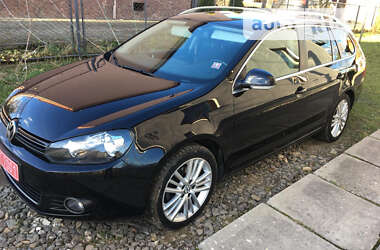 Универсал Volkswagen Golf 2011 в Дрогобыче