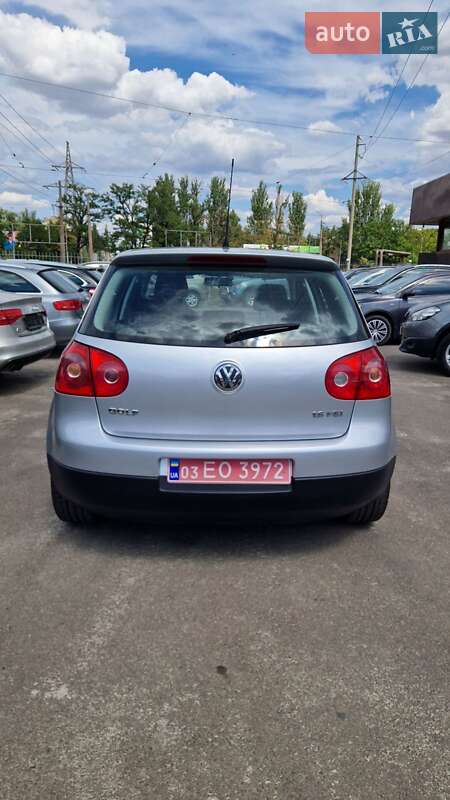 Хэтчбек Volkswagen Golf 2007 в Николаеве