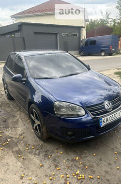 Хэтчбек Volkswagen Golf 2008 в Киеве