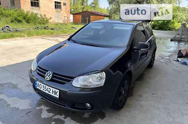 Хэтчбек Volkswagen Golf 2006 в Берегово