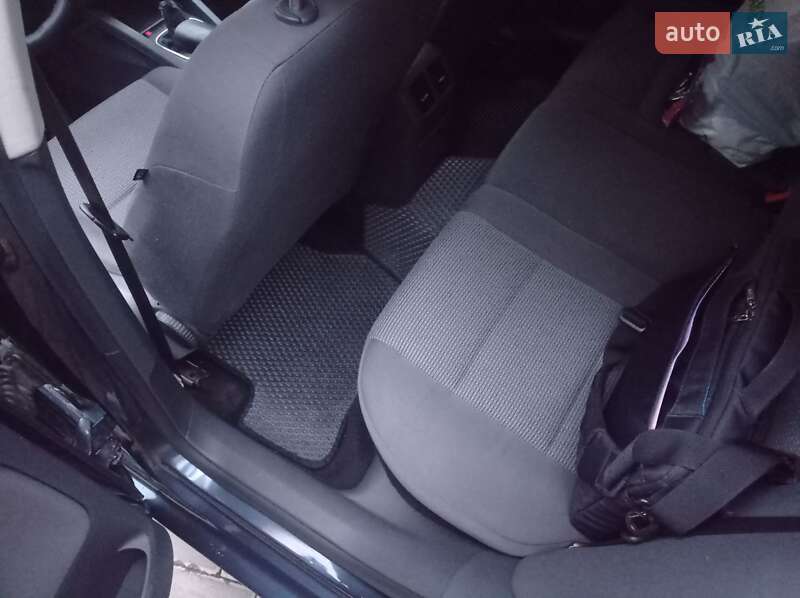 Универсал Volkswagen Golf 2008 в Ивано-Франковске