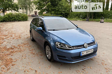 Універсал Volkswagen Golf 2013 в Луцьку