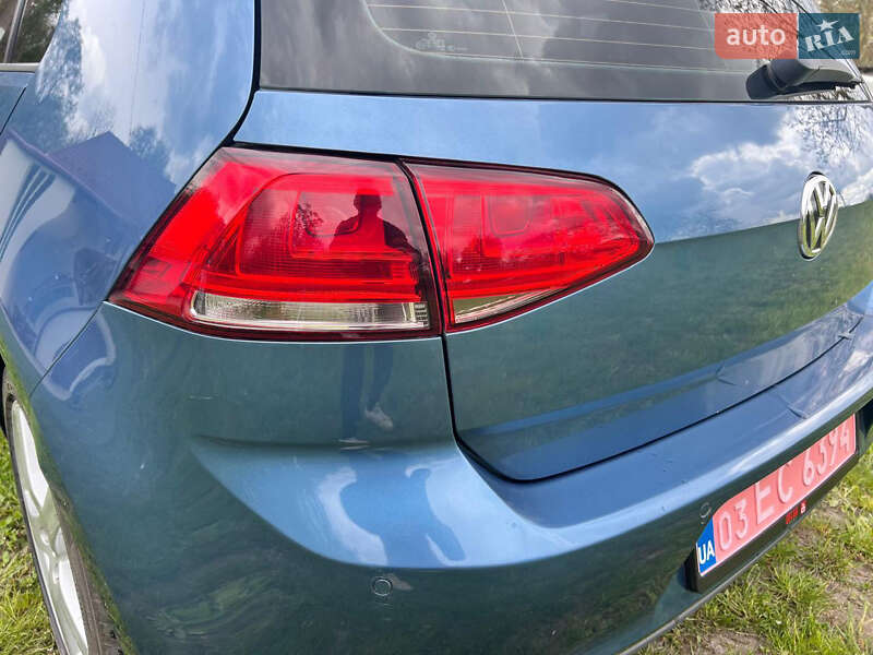 Хетчбек Volkswagen Golf 2013 в Луцьку