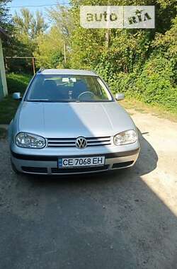 Универсал Volkswagen Golf 2004 в Черновцах