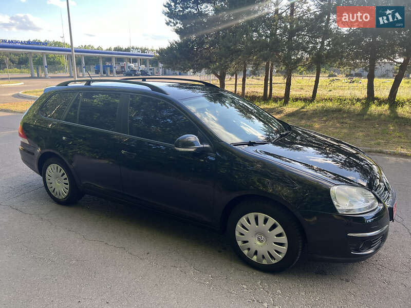 Універсал Volkswagen Golf 2009 в Ковелі