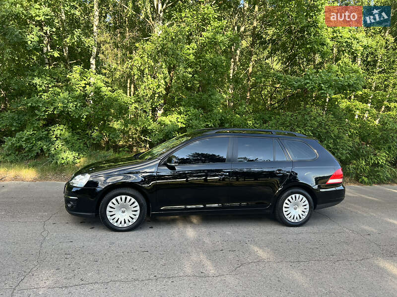 Універсал Volkswagen Golf 2009 в Ковелі