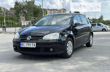 Хэтчбек Volkswagen Golf 2008 в Львове