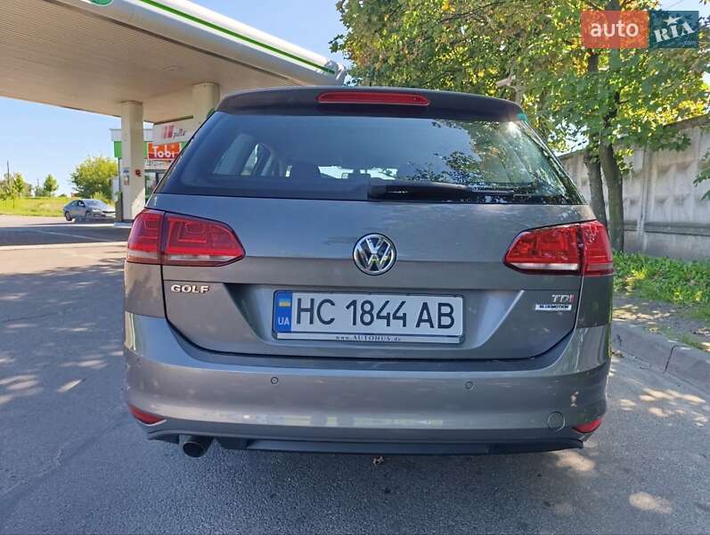 Універсал Volkswagen Golf 2015 в Львові