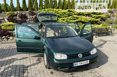 Хетчбек Volkswagen Golf 1998 в Мостиській