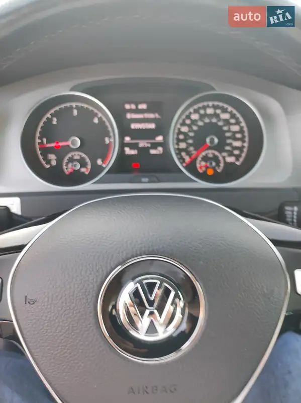 Volkswagen Golf 2016 VIN WVWZZZAUZGP605990 фото оголошення 26 з 56