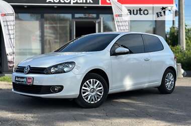 Хетчбек Volkswagen Golf 2009 в Вінниці