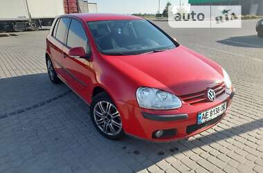 Хэтчбек Volkswagen Golf 2007 в Новомосковске