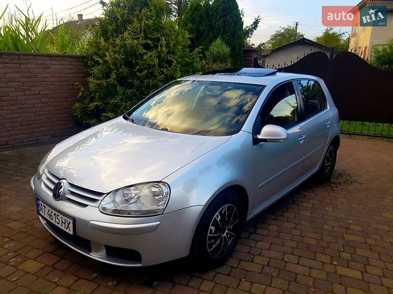 Volkswagen Golf 2004