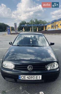 Хетчбек Volkswagen Golf 2000 в Чернівцях