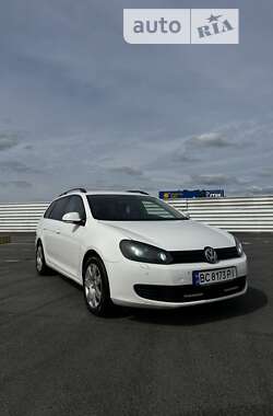 Универсал Volkswagen Golf 2012 в Львове