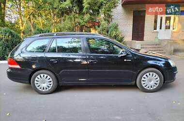 Универсал Volkswagen Golf 2009 в Бершади