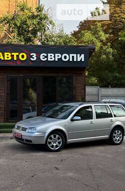 Универсал Volkswagen Golf 2002 в Чернигове