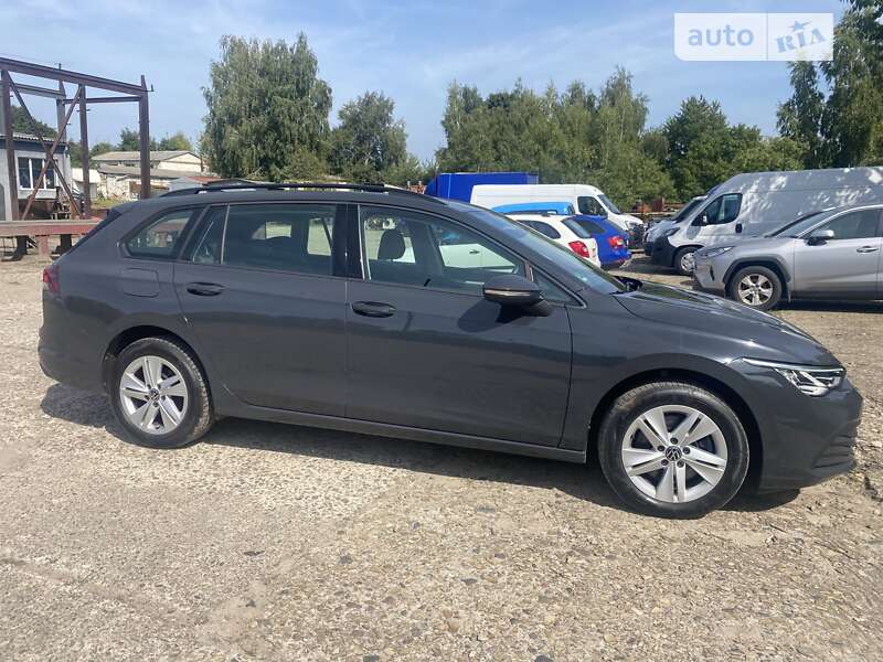 Универсал Volkswagen Golf 2022 в Нововолынске