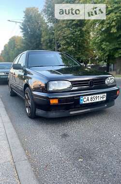 Хэтчбек Volkswagen Golf 1997 в Черкассах