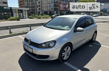 Хэтчбек Volkswagen Golf 2012 в Киеве