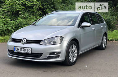 Универсал Volkswagen Golf 2016 в Львове