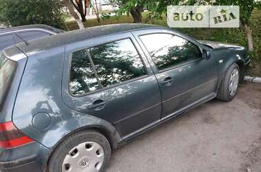 Хэтчбек Volkswagen Golf 2002 в Хмельницком