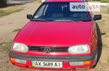 Хетчбек Volkswagen Golf 1993 в Ізюмі