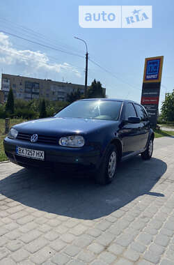 Хетчбек Volkswagen Golf 2000 в Києві