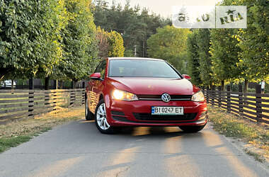 Хэтчбек Volkswagen Golf 2014 в Полтаве