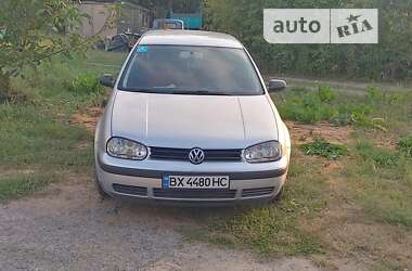 Хэтчбек Volkswagen Golf 2000 в Шепетовке