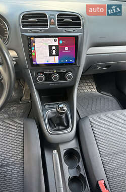 Универсал Volkswagen Golf 2009 в 