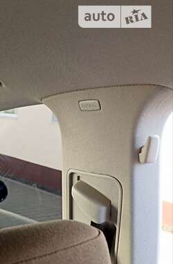 Хэтчбек Volkswagen Golf 2005 в 